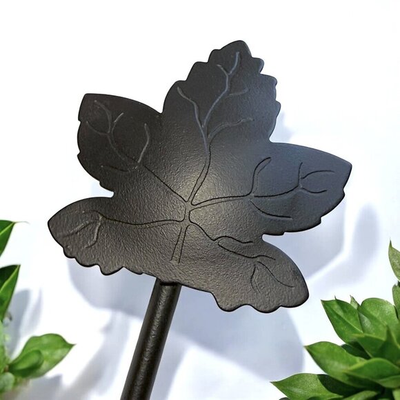 Longaberger Wrought Iron Maple Leaf Hook - Picture 2 of 7